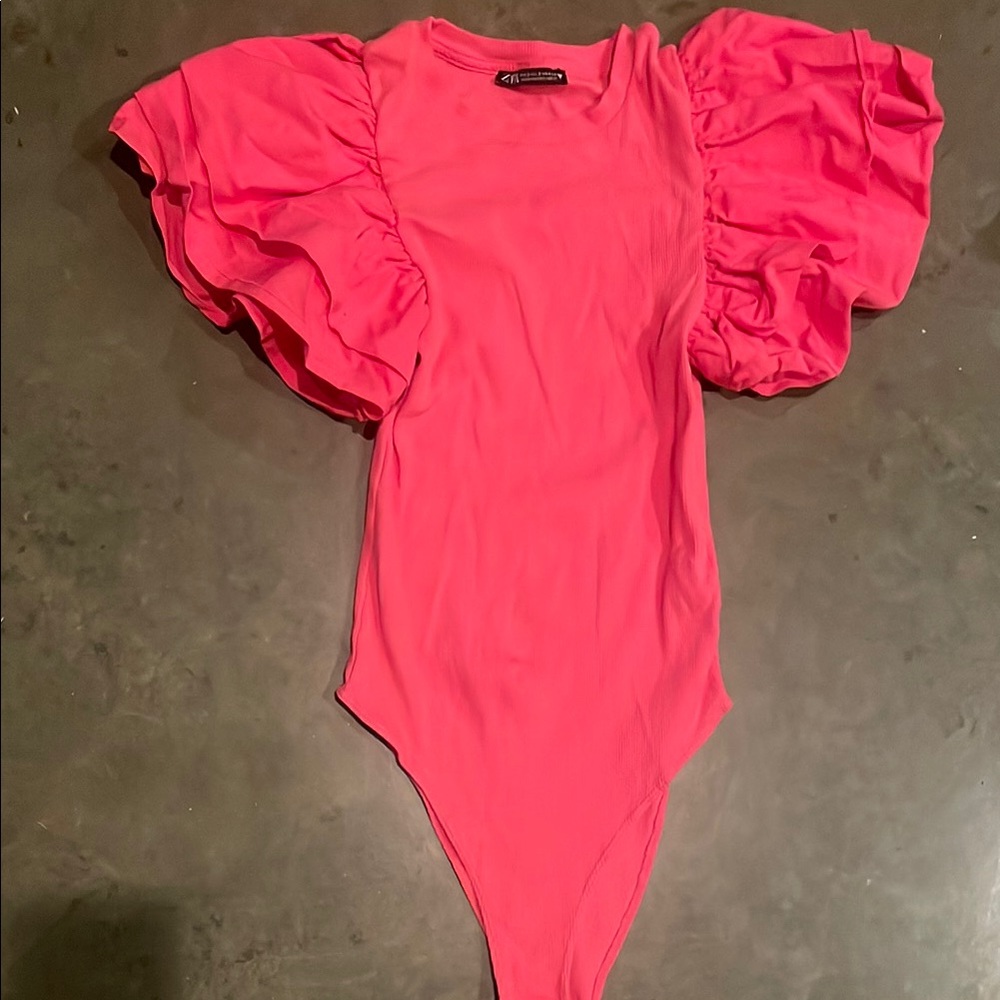 Zara Pink Puff Sleeve Bodysuit